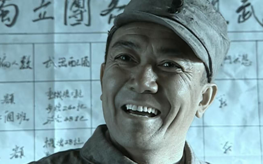 李云龙敢在301面前撒野吗？网友：旅长见了301都得喊声老师，老李去了都没资格上桌