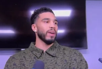 NBA常规赛凯尔特人客场对阵雄鹿的比赛已经结束。全场战罢，凯尔特人以133-10