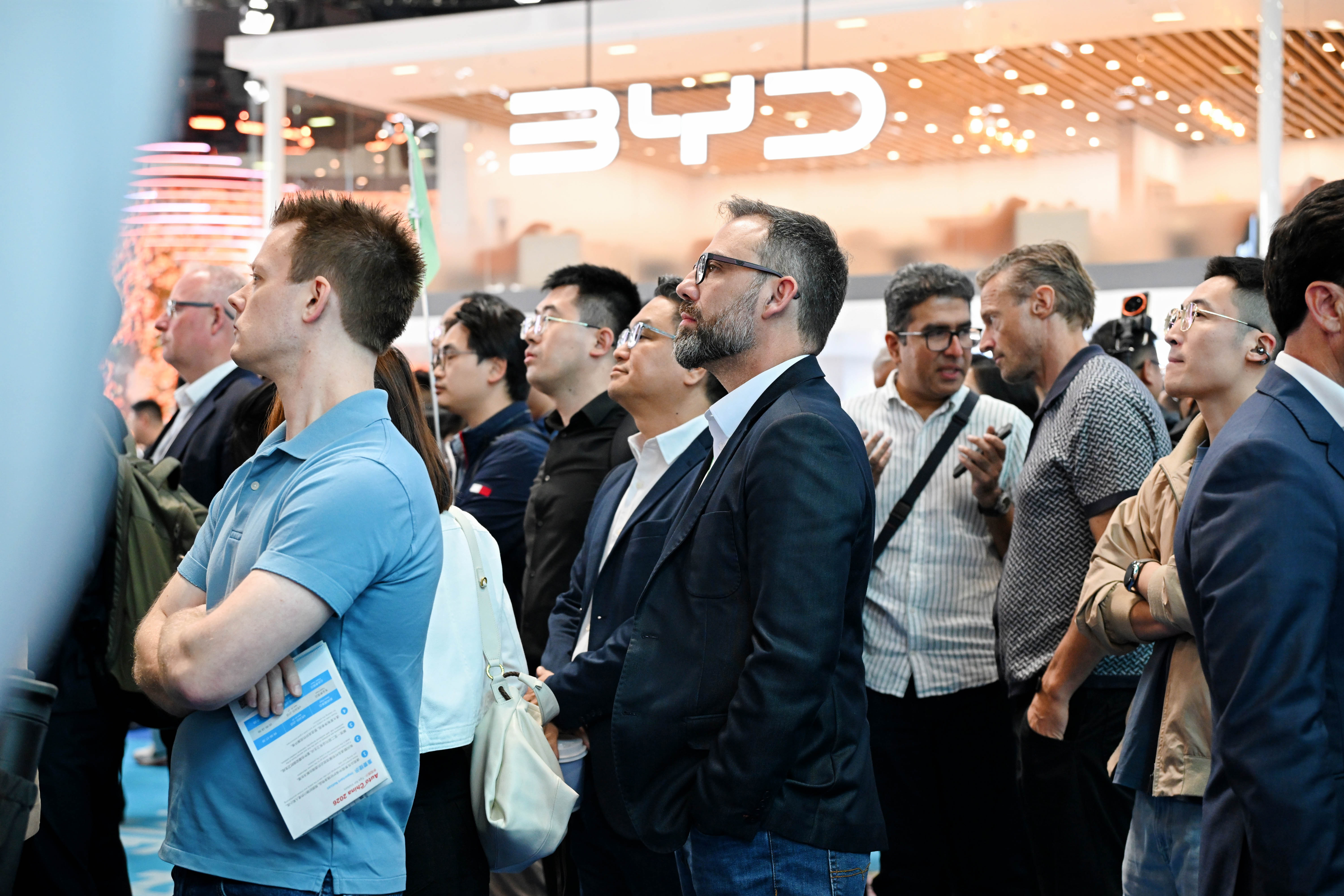 2026北京国际车展上，比亚迪以包馆E3馆的强势姿态惊艳全场，凭借硬核技术与全矩