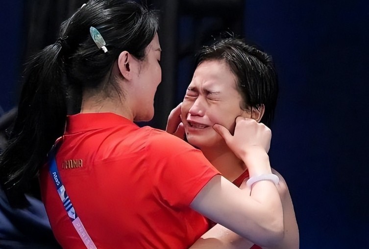 全国有正义感的人民都应该做全红婵的后盾，有些人怎么能这么坏
 
他们为什么网暴一