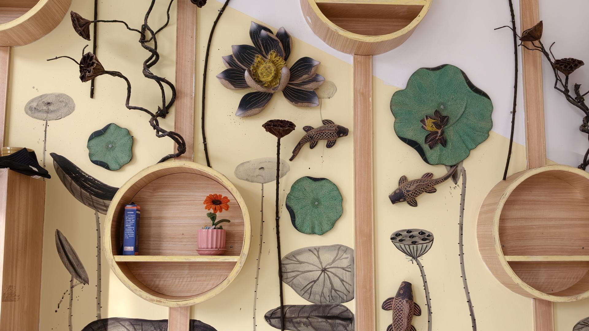 家长该怎么鼓励3岁胆小害羞内向幼儿交朋友