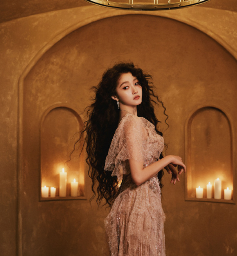 造型都很惊艳，继续保持求求啦