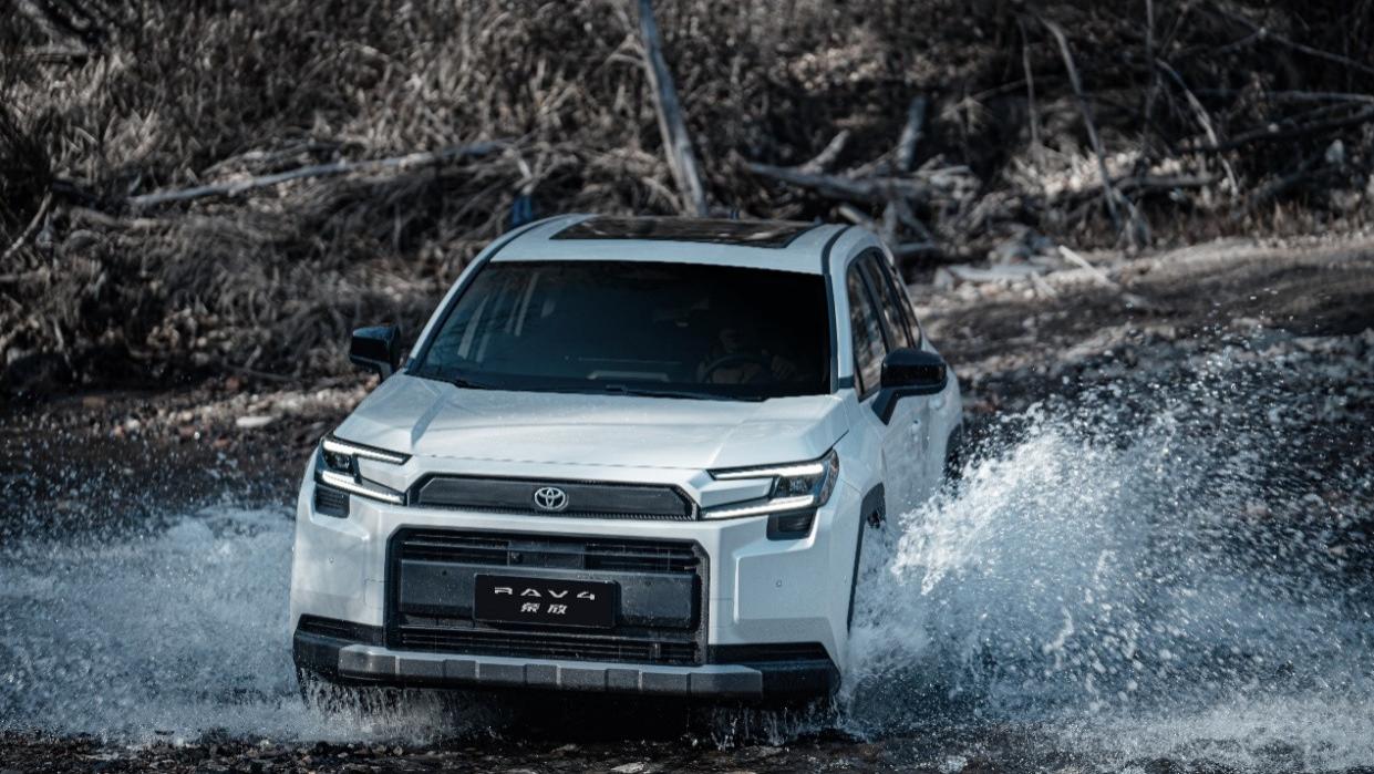 13.9万拿下合资SUV卷王？全新荣放3月抄底这波太狠了