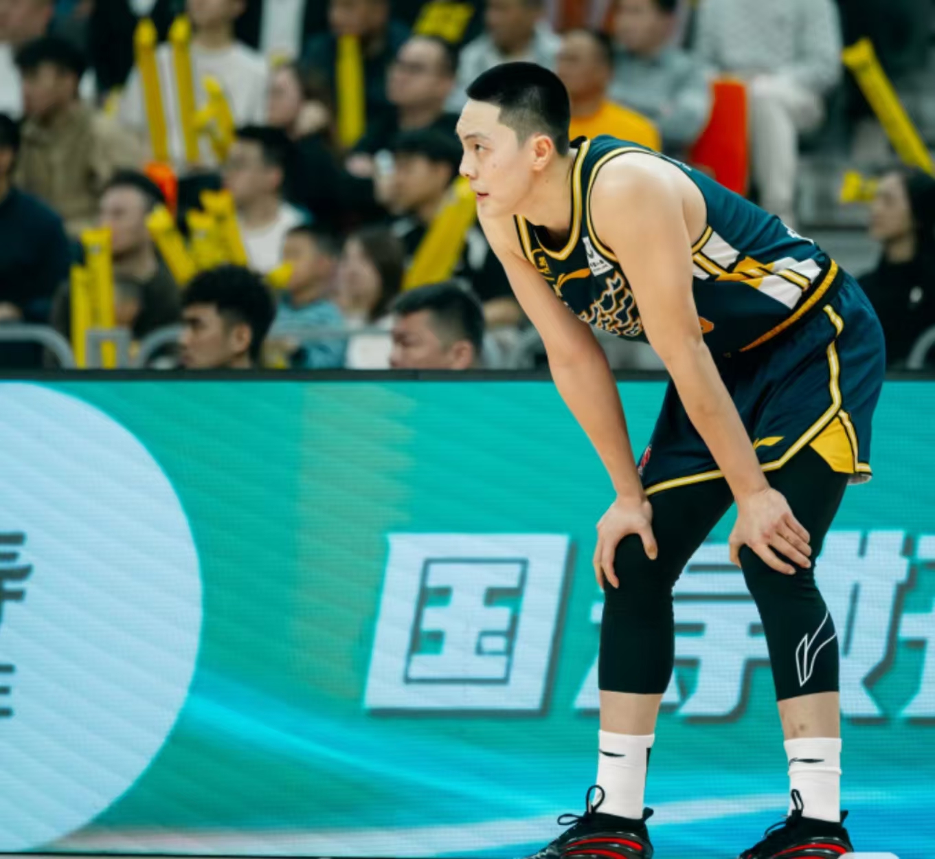 该养伤的不养，该上场的不上，广东队的伤病管理足够业余，每赛季都打成困难局