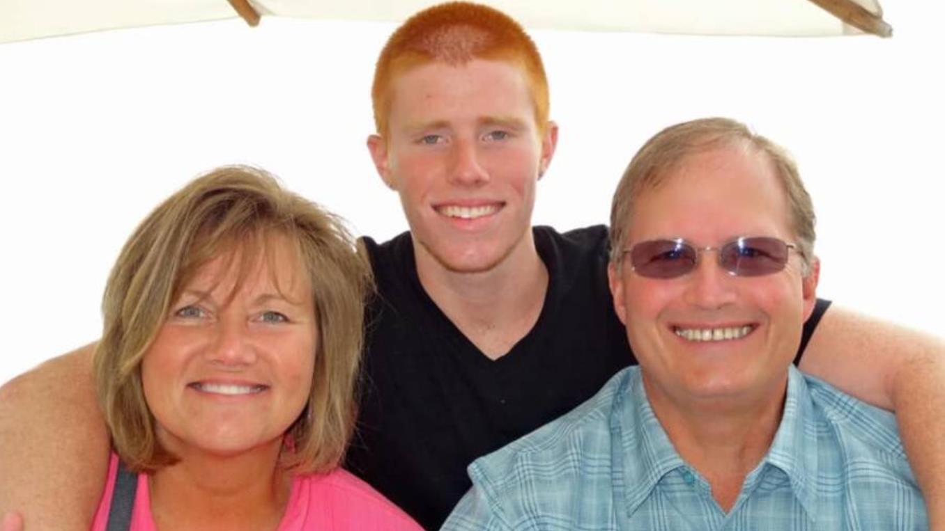 美国19岁男孩开车途中神秘失踪，车子被找到人至今生死不明