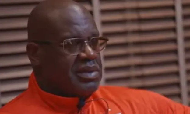 沙奎尔-奥尼尔在一档节目中被问及勒布朗不参赛是否毁了扣篮大赛：
 “我不会批评勒