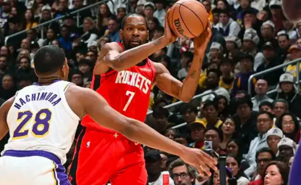 已经99%打湖人了

至于第四第五，说实话也没这么重要了，少了里弗斯和77的湖人