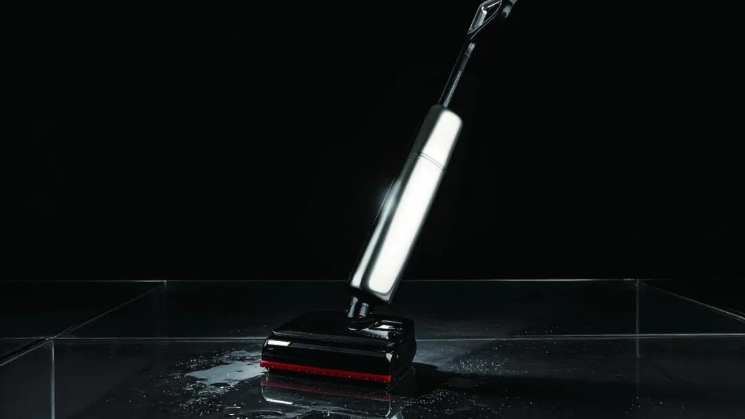 双械臂全域探边，免装基站重塑无感清洁新体验｜追觅T70 Ultra Station挑战清洁新高度