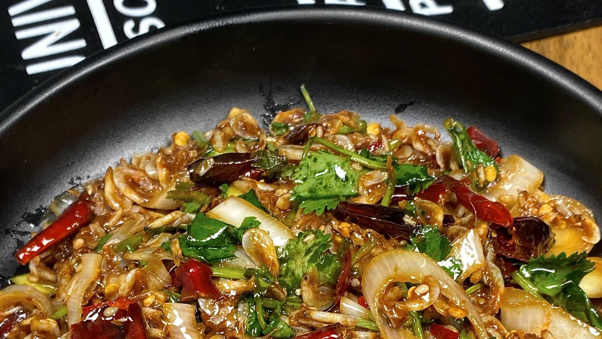 有幸在亲戚家吃过一回的虾皮酱，被惊艳到了！！