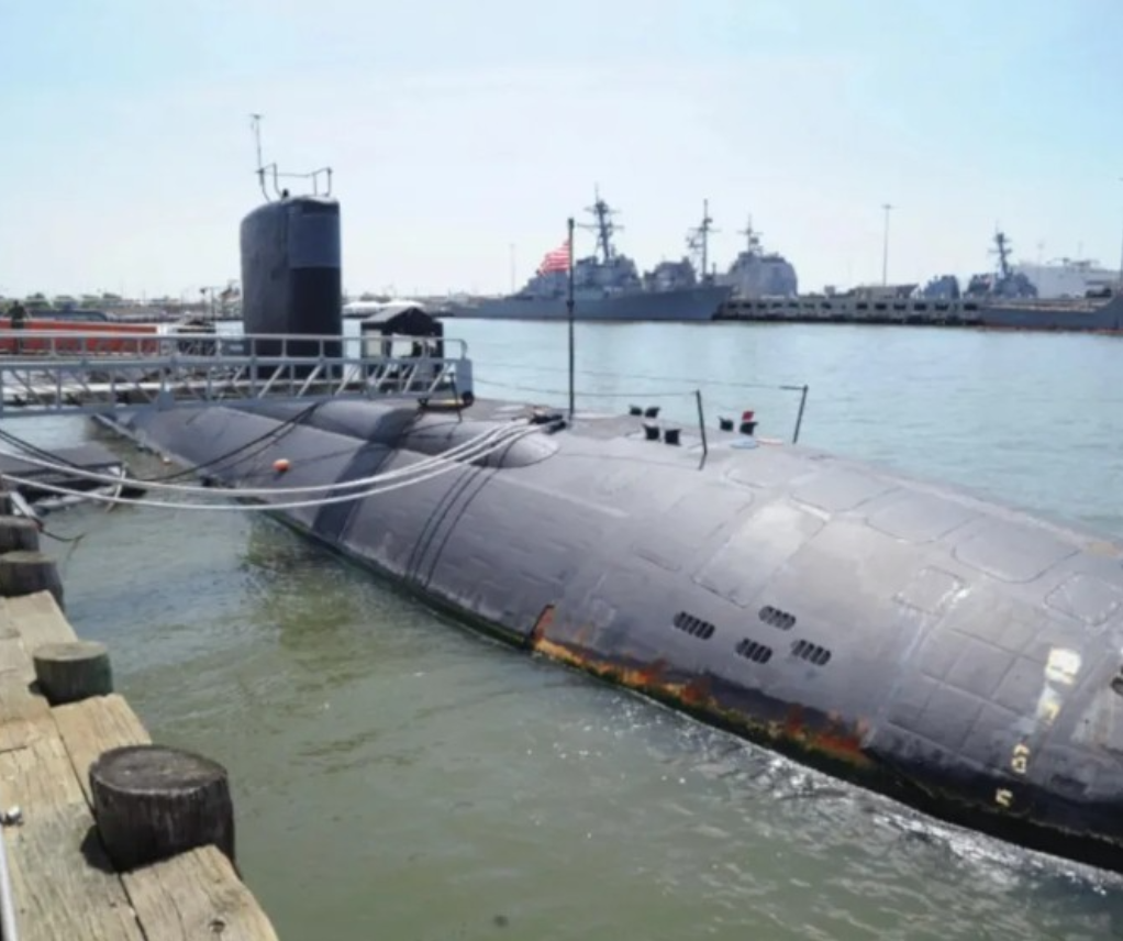 花了8亿美元没修好，美国海军退役一艘核潜艇

不得不说，就美军这个“烧钱”能力，