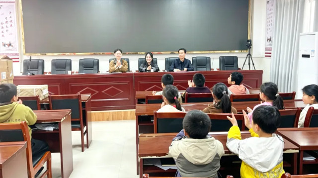 情暖春日・助学筑梦|天禾基金会赴柞水县开展校园爱心捐赠活动