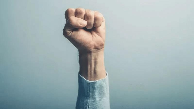 一个农民的“终身判决”与30年“执行”困境
