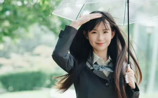 老公说想去独自穿越鳌太线，我刚想反对，却看到了弹幕，我这才意识到，自己是这个世界的恶毒女配