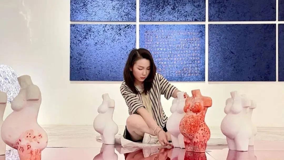 取下妈妈体内的节育环