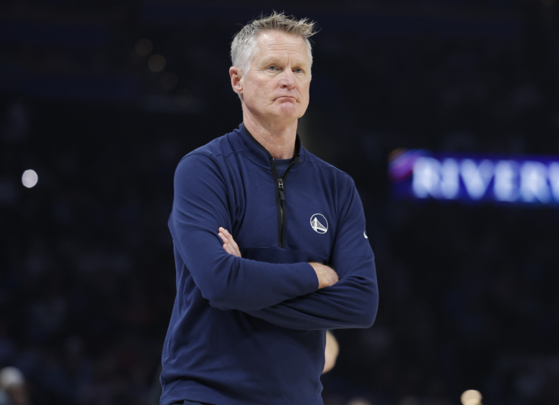 科尔这几年一直有个毛病导致勇士经常输掉不该输都比赛

这几年我差不多看来九成多的