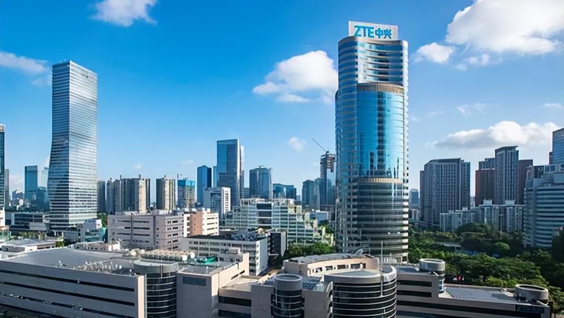 中兴通讯减员近万人！