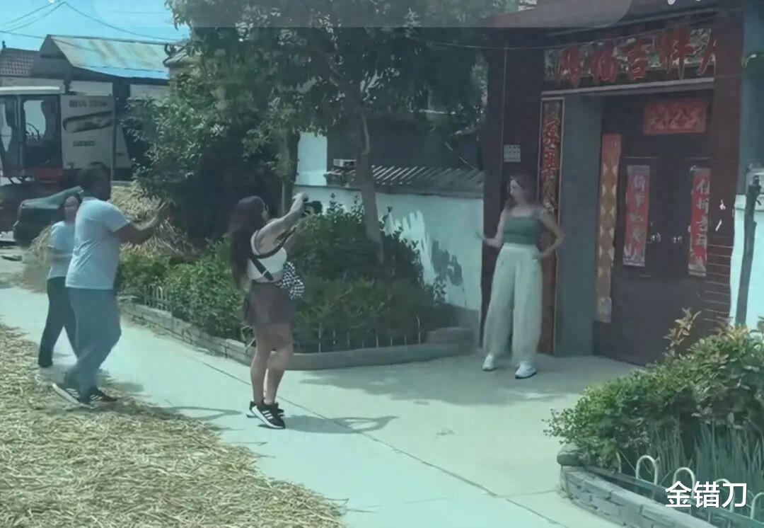 中国人看腻的农村老家，成了外国人“朝圣地”