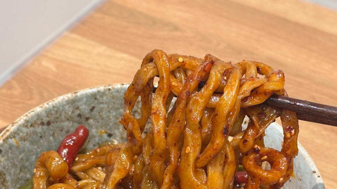 一锅浓香：豆角焖面的家常情怀