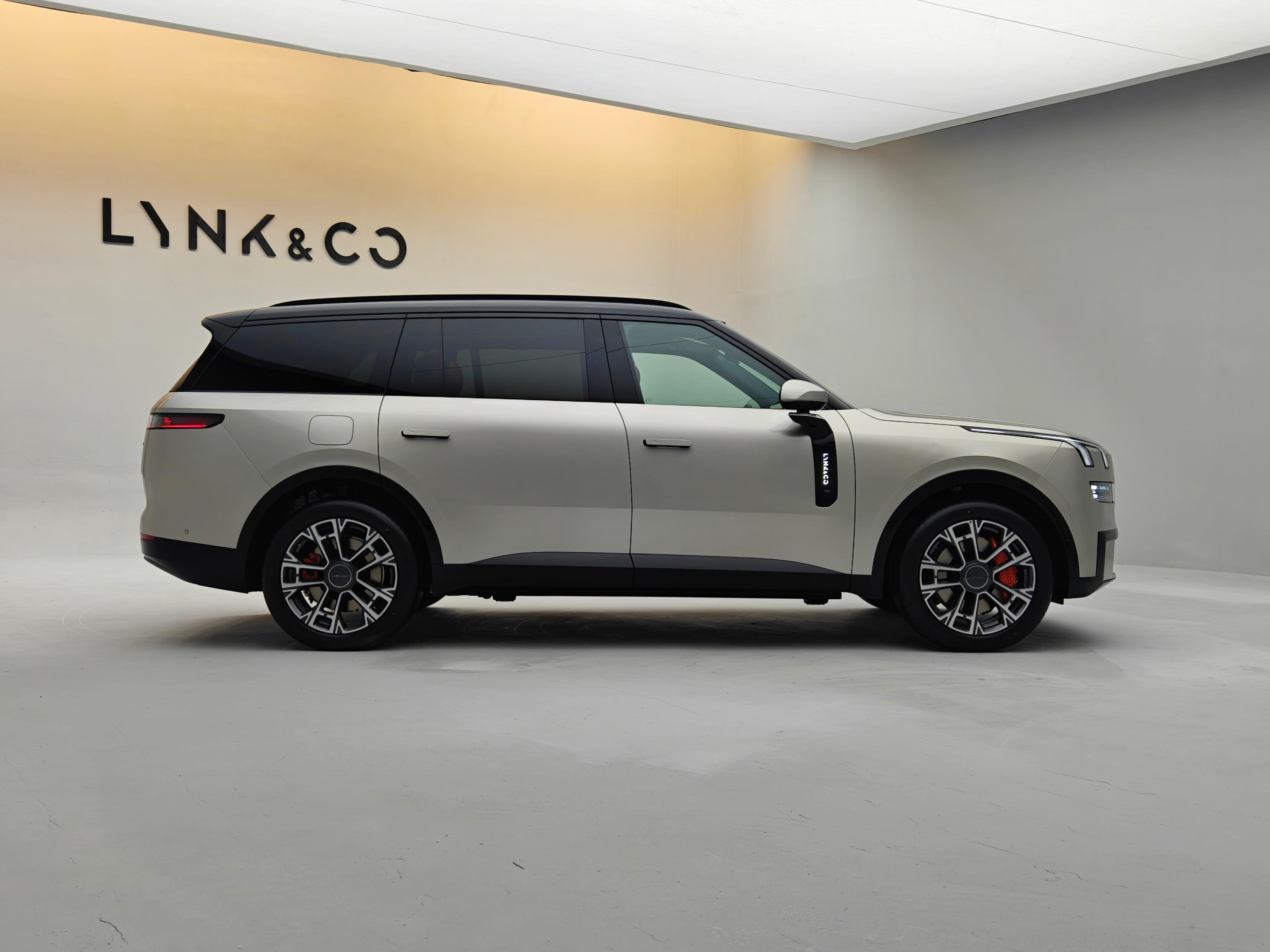 极氪的国际化战略有哪些特点