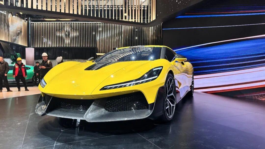 造出固态电池，用上2nm芯片！追觅造车真有活？