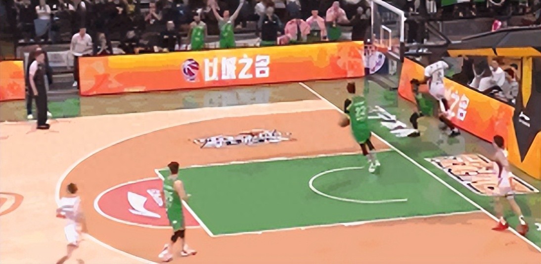 北京时间3月13日，CBA常规赛，辽宁主场以92-84逆转山西，这场比赛里，辽宁