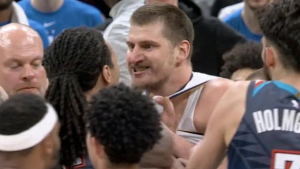 真急了，这忍不了！约基奇第一次