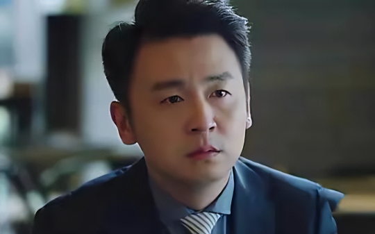 故事：《我的前半生》番外：陈俊生确诊癌症晚期，想把遗产留给平儿，罗子君找上门：我们不需要