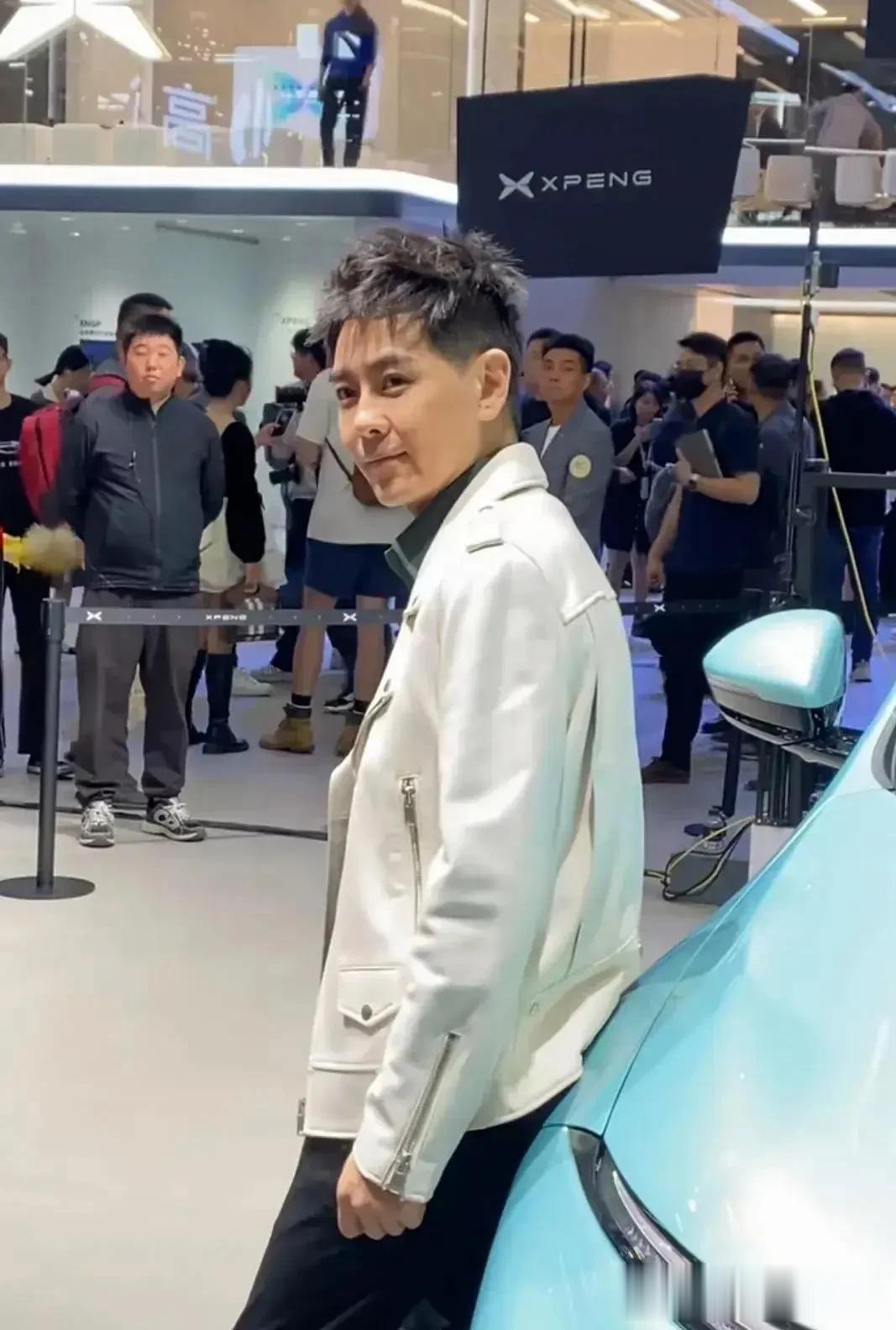 林志颖，人人说他不会老，谁知一下子大变样！