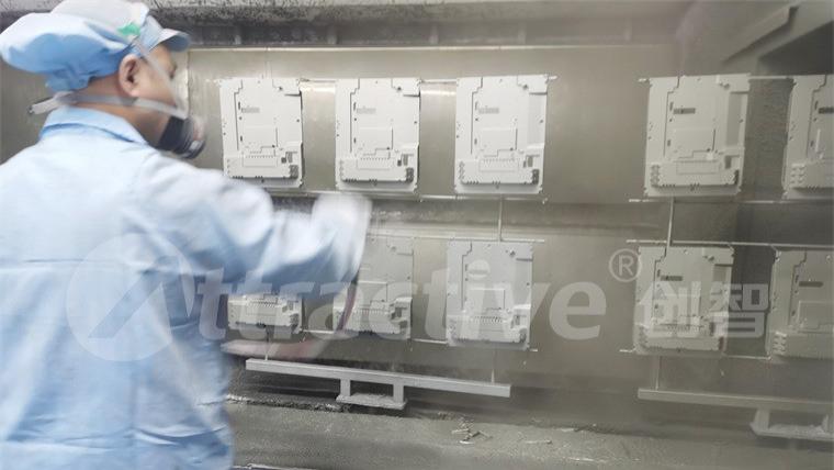 新能源电池电芯外壳涂装：特种涂层技术要求与设备配套方案