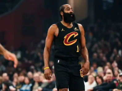 3月4日，NBA骑士VS活塞第四节哈登三个失误了，自己打吧

还有让其他后卫果断