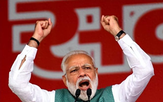 印度阿三有多魔幻？竟叫嚣曾经的联合国五常席位属于印度，是印度让给中国的，他们印度配吗…