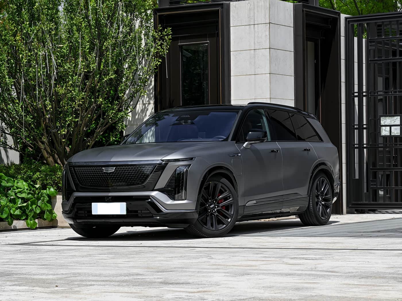 凯迪拉克全新纯电SUV即将上市！车长超5米2+大六座，续航6