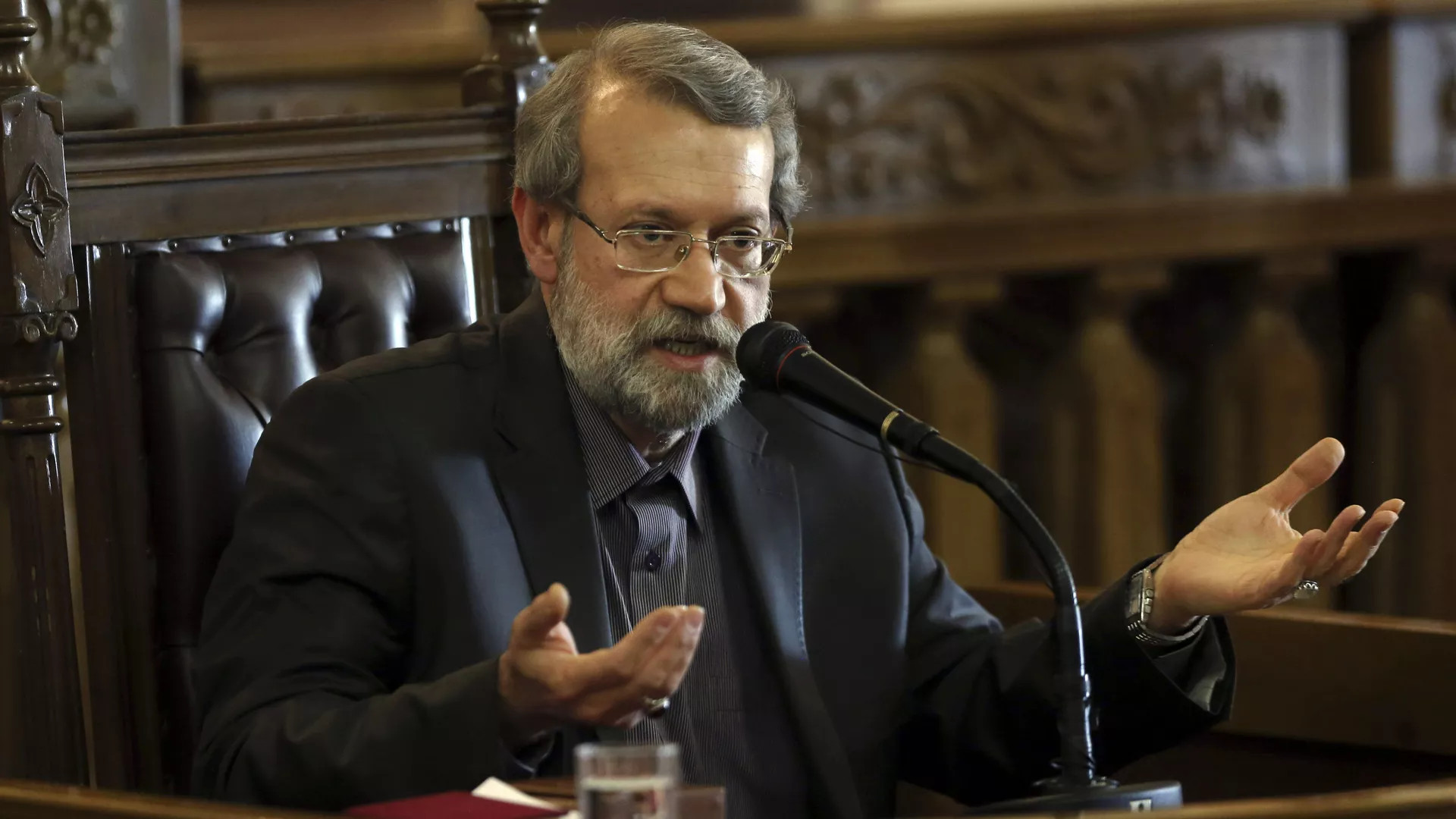 以色列斩首拉里贾尼，彻底斩断美国退路，伊朗更猛烈的复仇来了