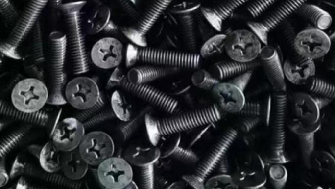 为什么重要设备上的螺栓大多是黑色？