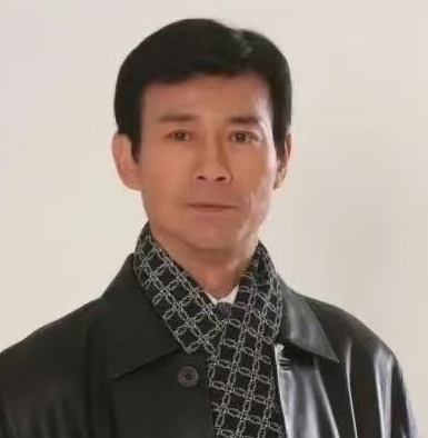 79岁的郑少秋在2026年生日这天
终于有了消息，而且他罕见的亲自发文分享了自己