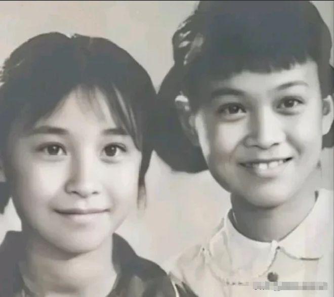 这里有一位大明星估计你一眼就能看出来是谁来，她说话有点“公哑嗓”，而且有啥说啥，