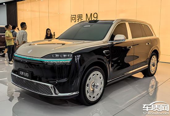 2026款问界M9正式上市 售价47.98-65.98万