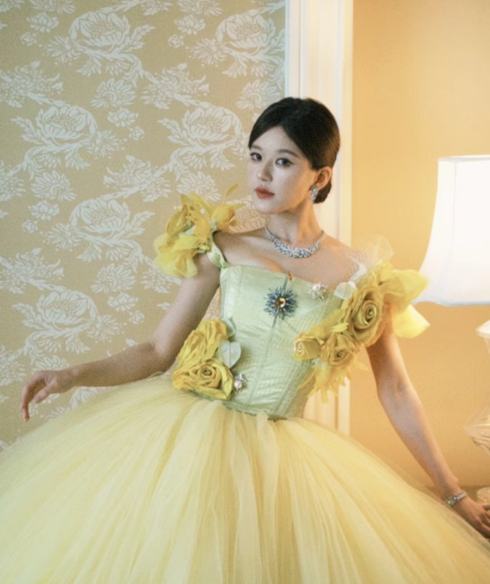 浑浊的眼睛，哪里看得见美好和期待