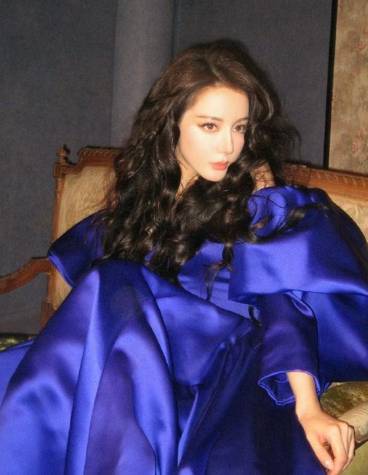 追光的人，终会光芒万丈像热巴一样