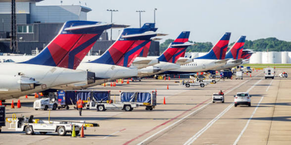 飞往悉尼航班降落时遭遇乱流，3人受伤