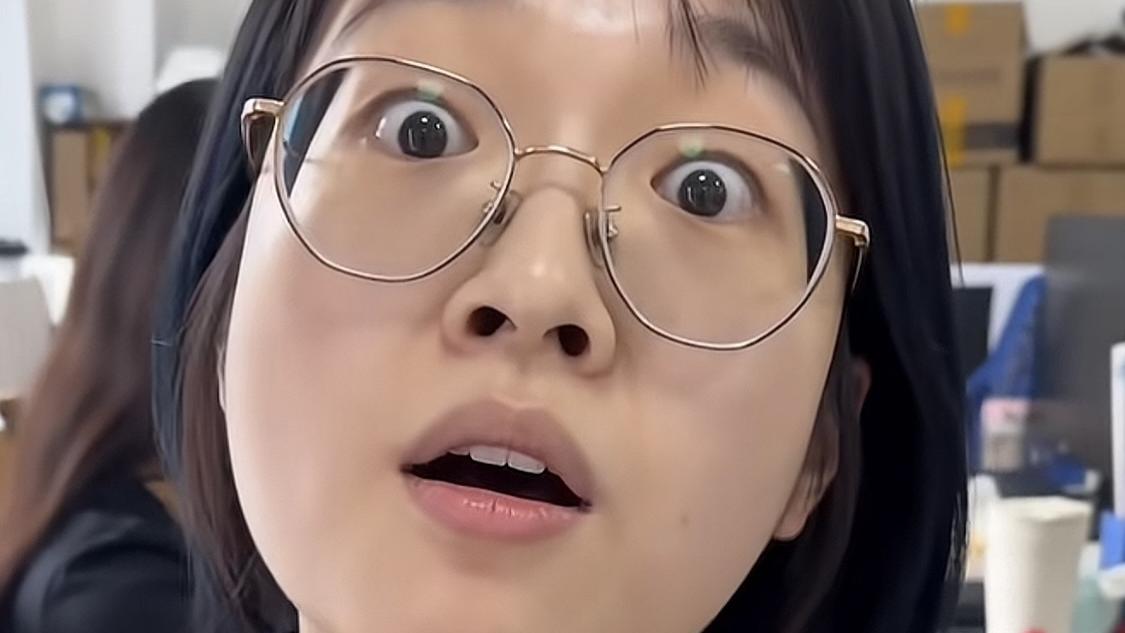 丢人丢大了，原来现实中真有爽文，女子点外卖恶意差评被找上门