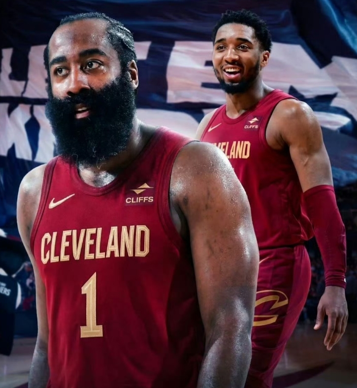 换来哈登后，骑士队后卫最新轮换出炉：

1、哈登——首发控球后卫，36岁，身高1