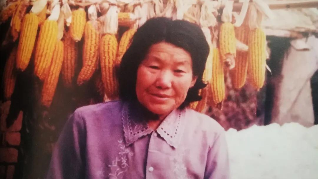 《母亲之爱》系列散文之七：母亲，我语音、认知与智力启蒙老师