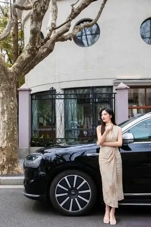 不管你信不信，事实就是：

华为搭上奇瑞，智界火了
华为搭上北汽，享界火了
华为