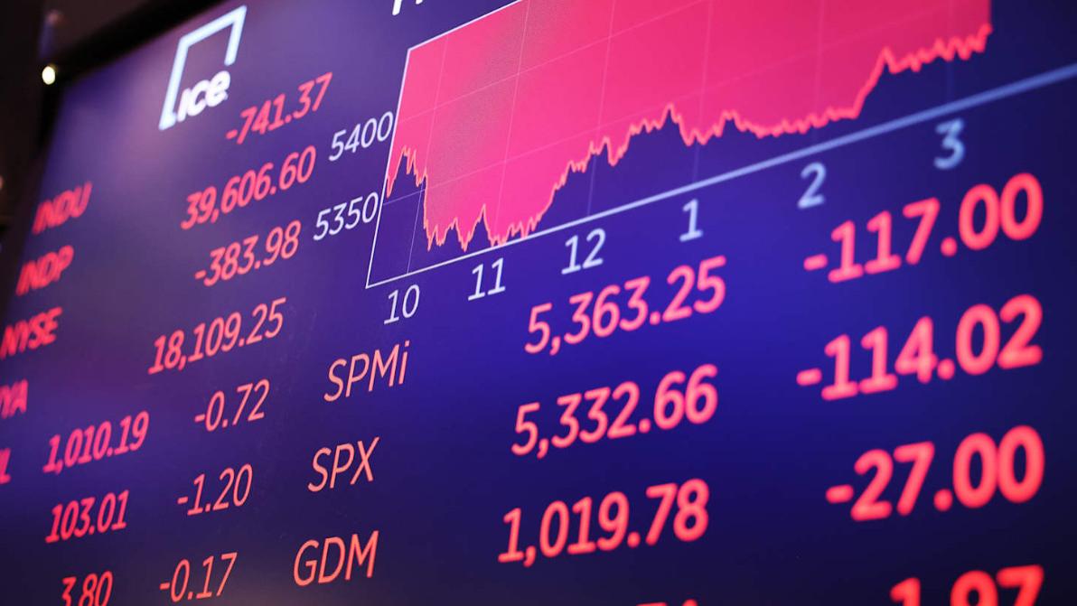 一个AI顶十个销售，传统软件突然变废铁