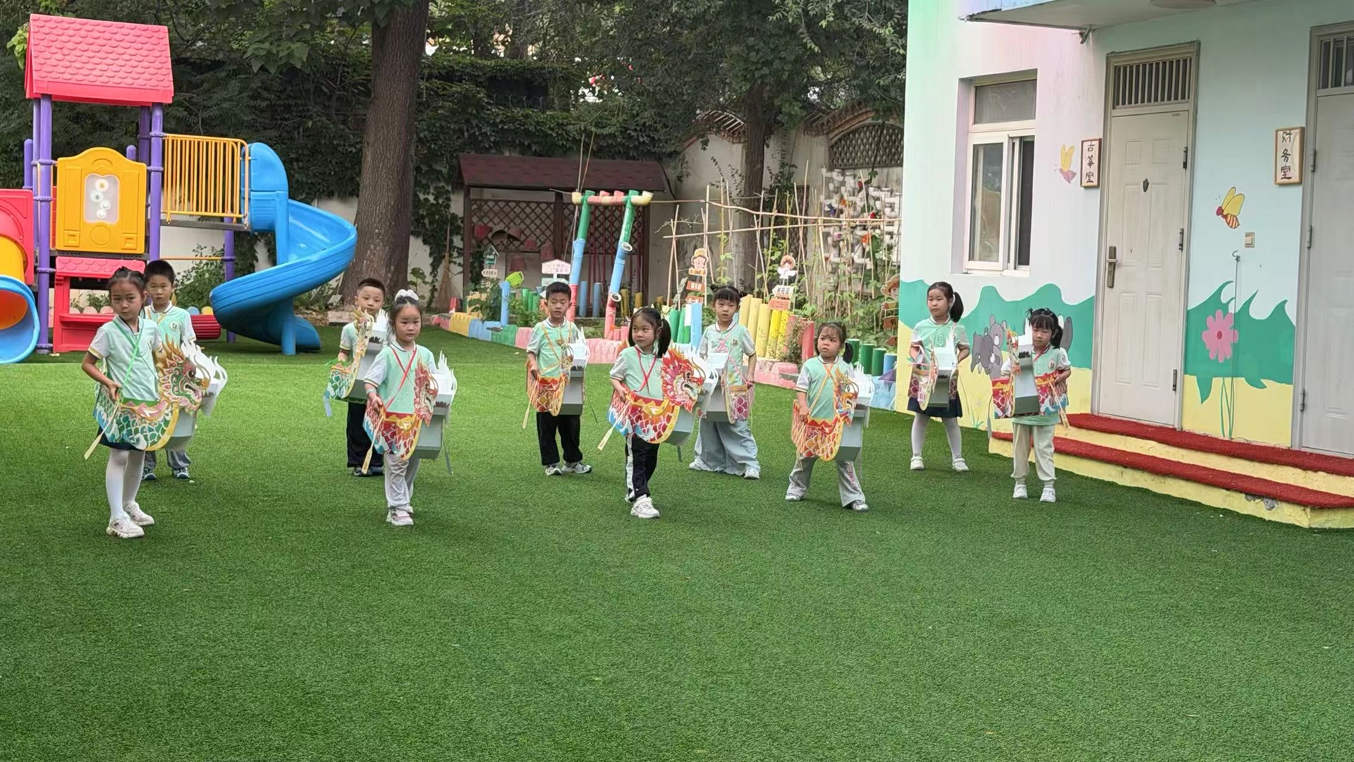 老山街道沉浸式市集让传统民俗活起来