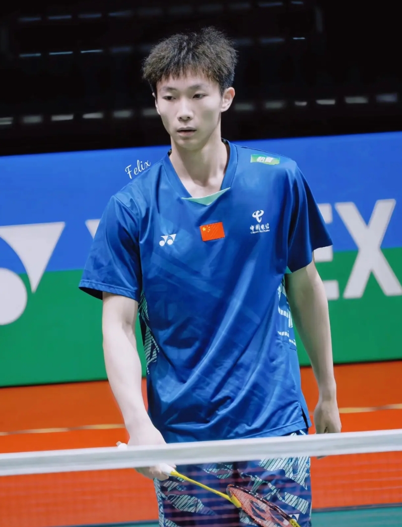 如果蒋振邦真的和魏雅欣拆开，去和李怡婧搭档的话，也许会有不错的化学反应，李怡婧是