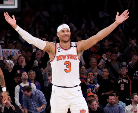 数据媒体列举了本赛季NBA常规赛至今，在持球三分总出手数至少50次的球员中，命中