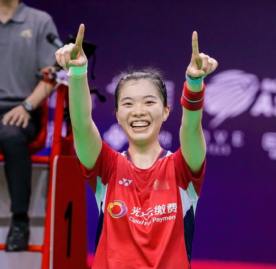 退役前最后一站比赛!
今天，羽毛球亚锦赛女单1/16决赛，高昉洁21-13、21