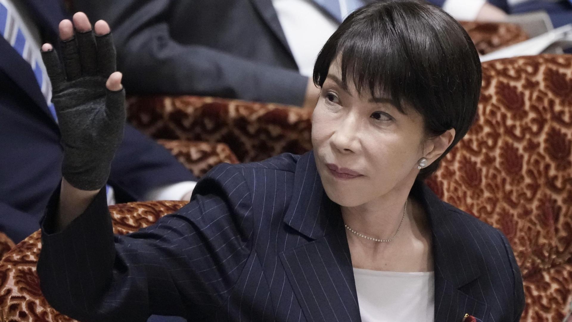 高市早苗强硬回应：现行法律下，女性天皇绝无可能！